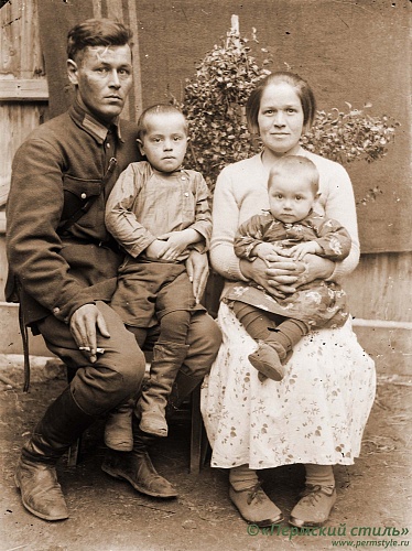 Жители Краснокамского р-на, 1930-е годы, фот.Георгий Зеленин