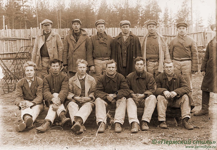 Жители Краснокамского р-на, 1930-е годы, фот.Георгий Зеленин