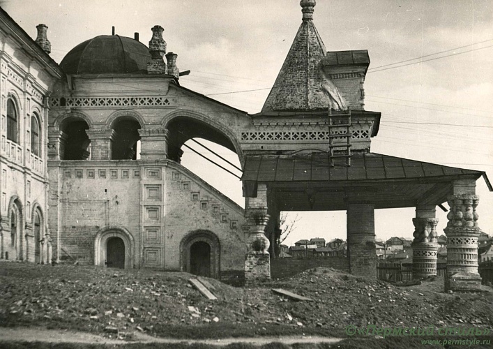 Соликамск_13. Троицкий собор. Западное крыльцо