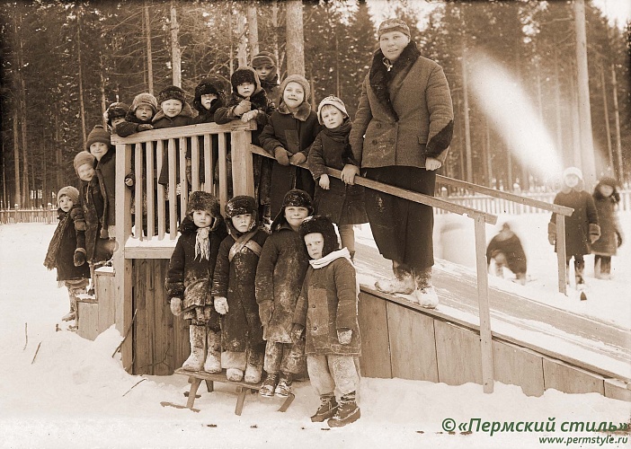 Жители Краснокамского р-на, 1930-е годы, фот.Георгий Зеленин