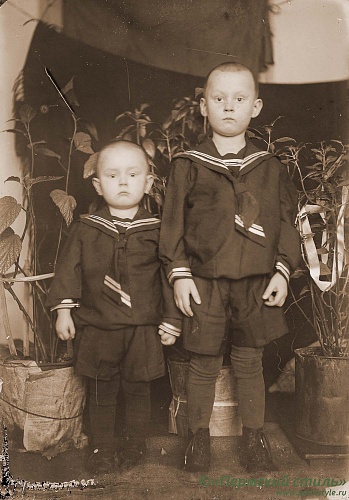 Жители Краснокамского р-на, 1930-е годы, фот.Георгий Зеленин