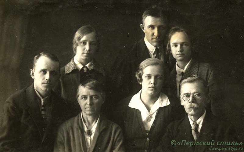 Пьянков Николай, священник_07. Семья Пьянковых. Иркутск, 1926 год