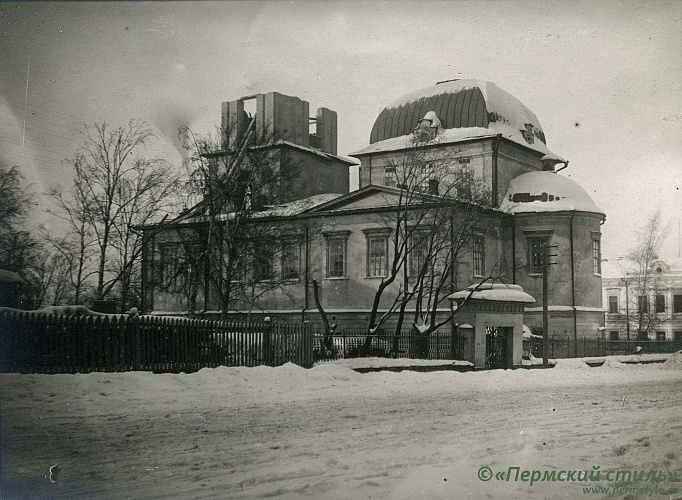 Пермь. Рождество-Богородицкий храм_04. Разрушение, 1930-е годы