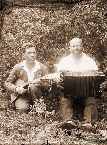 Жители Краснокамского р-на, 1930-е годы, фот.Георгий Зеленин