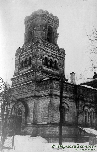04.	Пермь, Успенская старокладбищенская церковь. 1970-е годы