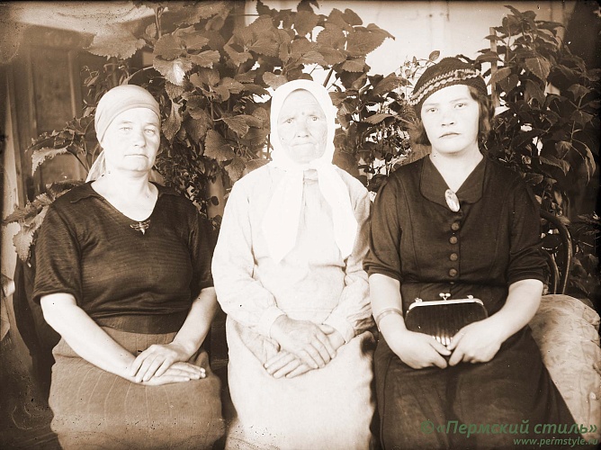 Жители Краснокамского р-на, 1930-е годы, фот.Георгий Зеленин
