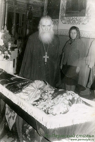 Иоанн (Лавриненко)_26. 1985 год, г.Херсон. Прощание с Владыкой