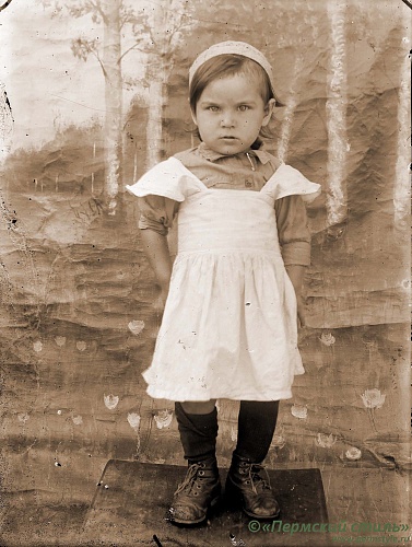 Жители Краснокамского р-на, 1930-е годы, фот.Георгий Зеленин