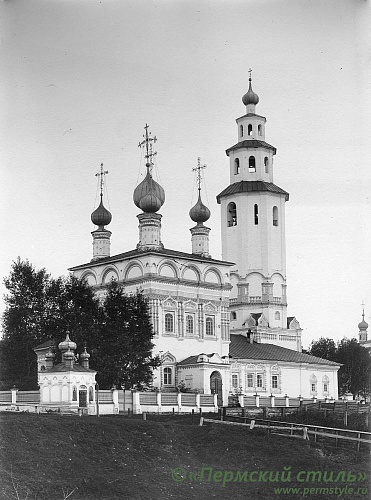 Соликамская Богоявленская церковь с северо-восточной стороны. Нач.ХХ века